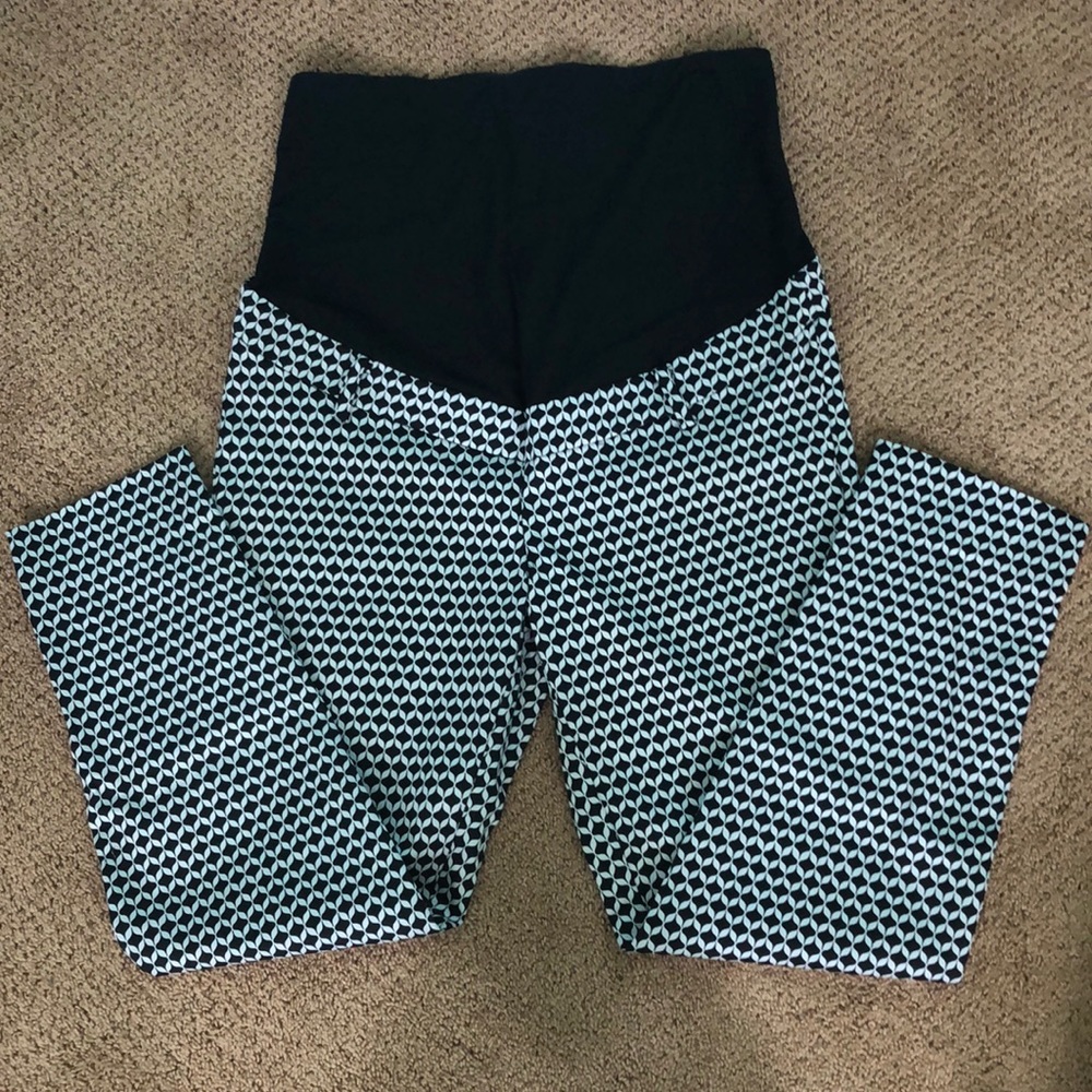 🟢 H&M Maternity Pants